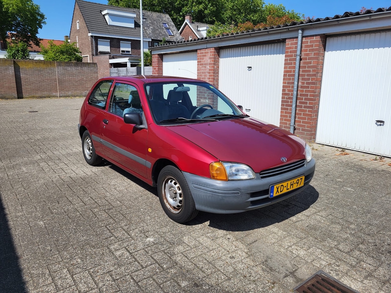 Toyota Starlet - 1.3-16V - AutoWereld.nl