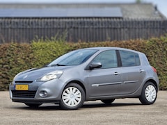 Renault Clio - 1.5 dCi Parisienne LEES TEKST