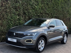 Volkswagen T-Roc - 1.5 TSI Sport Trekhaak Camera