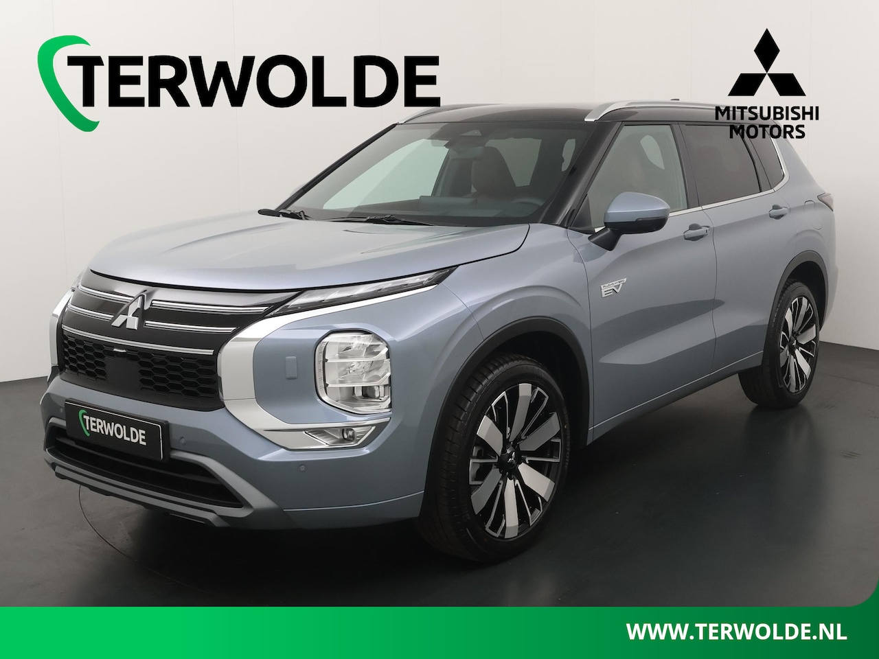 Mitsubishi Outlander - 2.4 PHEV Instyle+ | €3.000 Voordeel | Bruin leder interieur + zwarte dakhemel | Massagesto - AutoWereld.nl