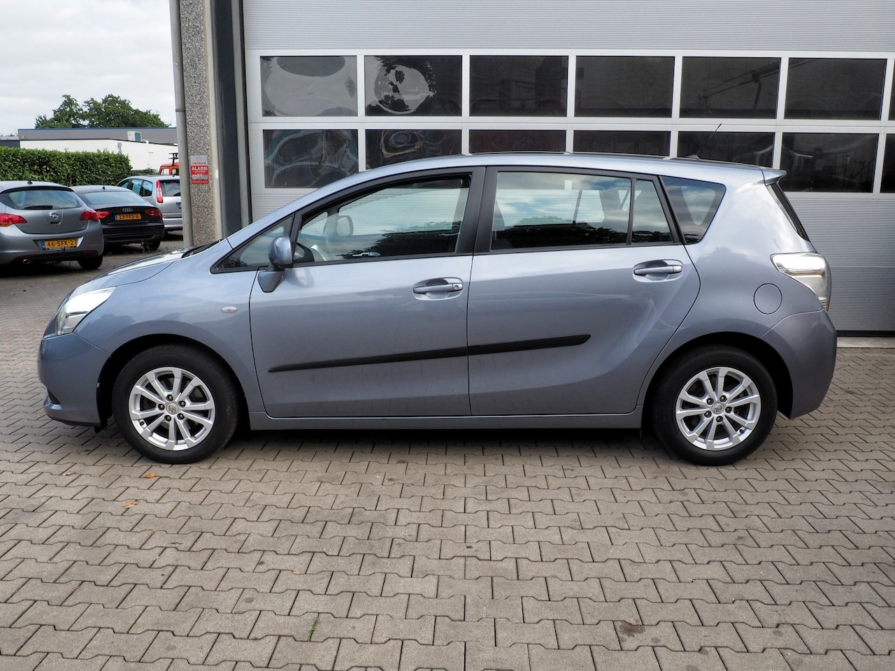 Toyota Verso - 1.8 16v Business CLIMA STAND K. PANOD. CAMERA.