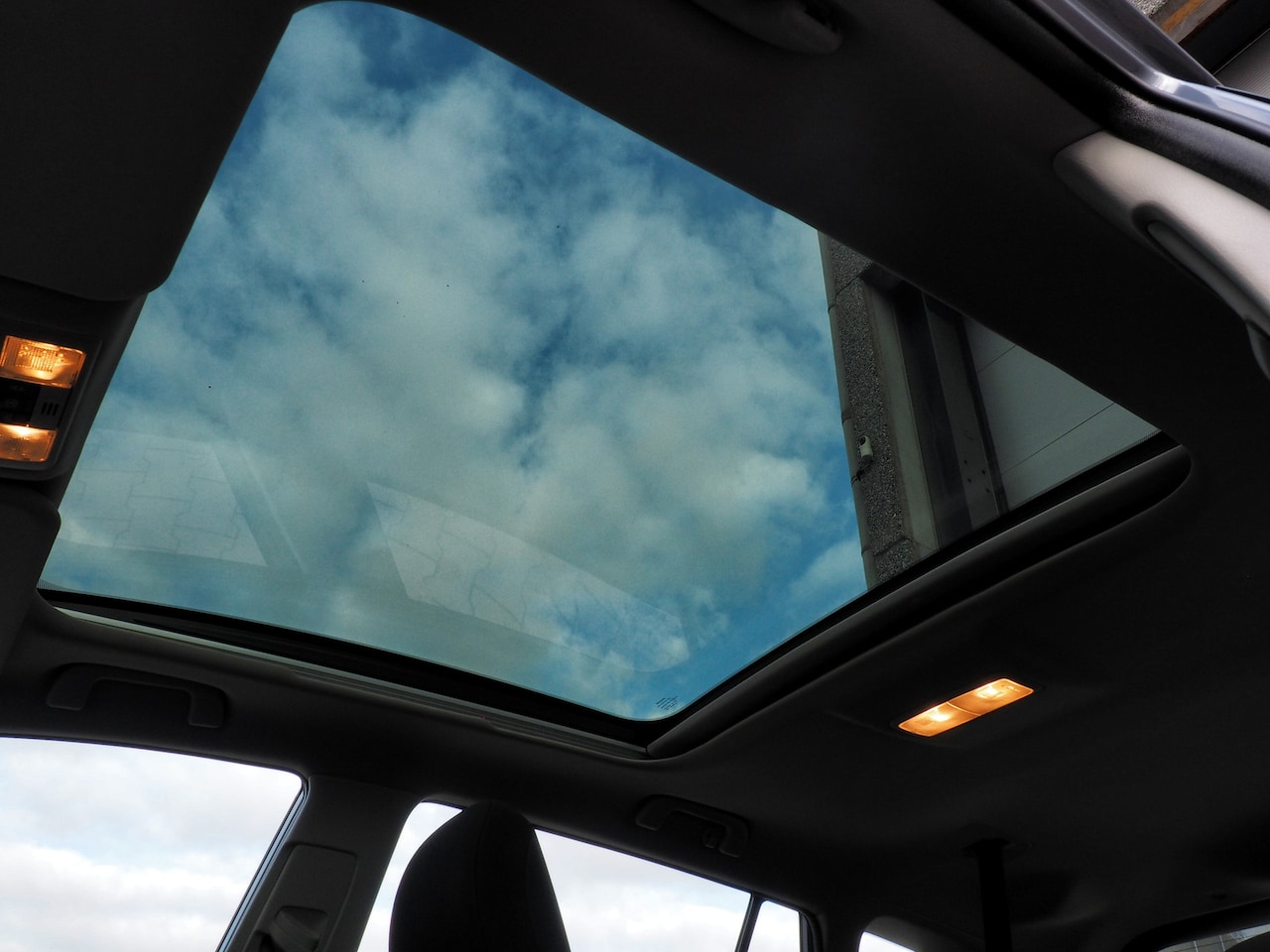 Toyota Verso - 1.8 16v Business CLIMA STAND K. PANOD. CAMERA.