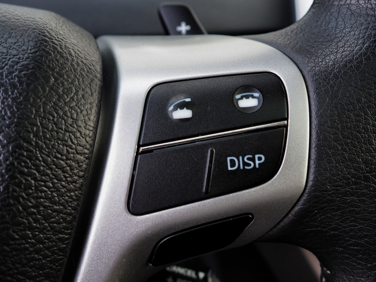 Toyota Verso - 1.8 16v Business CLIMA STAND K. PANOD. CAMERA.