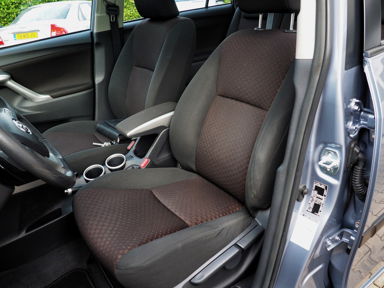 Toyota Verso - 1.8 16v Business CLIMA STAND K. PANOD. CAMERA.