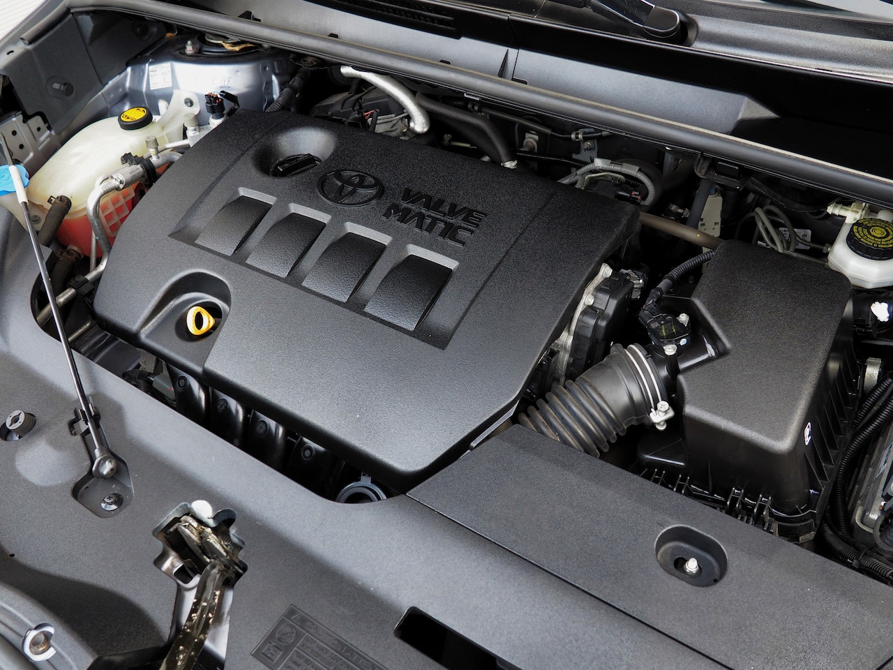 Toyota Verso - 1.8 16v Business CLIMA STAND K. PANOD. CAMERA.