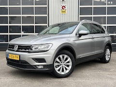 Volkswagen Tiguan - 1.5 TSI ACT Comfortline Business led verl. trekhaak pdc carplay