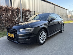 Audi A3 Sportback - 1.2 TFSI Ambition Sport Edition / AUTOMAAT / NAVI / S-LINE