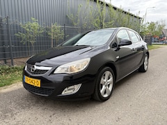 Opel Astra - 1.4 Turbo Selection / AIRCO / CRUISE