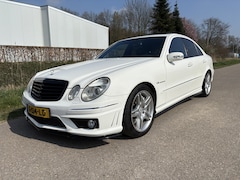 Mercedes-Benz E-klasse - 55 AMG / AUTOMAAT / NAVI / CRUISE / 157dkm / YOUNGTIMER