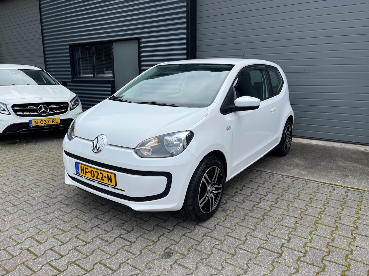 Volkswagen Up! - 1.0 take up! AIRCO - AutoWereld.nl