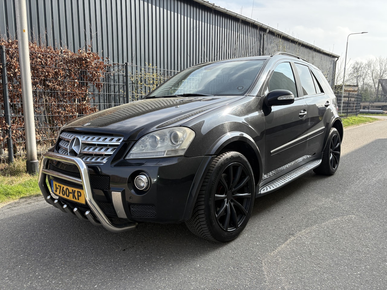 Mercedes-Benz M-klasse - 420 CDI / AUTOMAAT / NAVI / AMG PAKKET / ALLEEN EXPORT - AutoWereld.nl