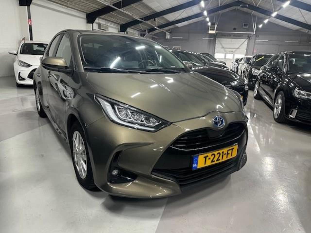 Toyota Yaris - 1.5 Hybrid Dynamic 1.5 Hybrid Dynamic - AutoWereld.nl