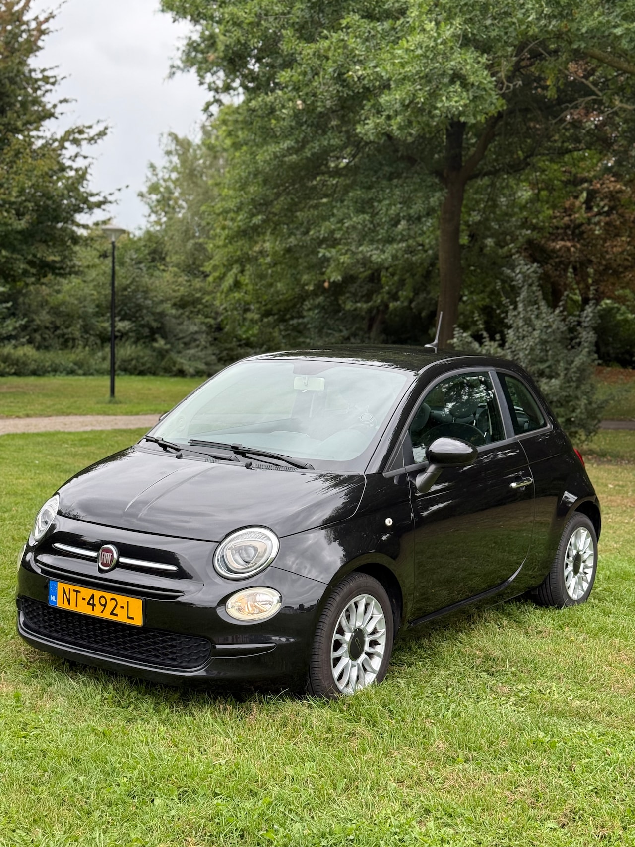 Fiat 500 - 0.9 TwinAir Turbo Popstar Fiat 500 Twinair Turbo 80pk AUTOMAAT 2017 Zwart - AutoWereld.nl