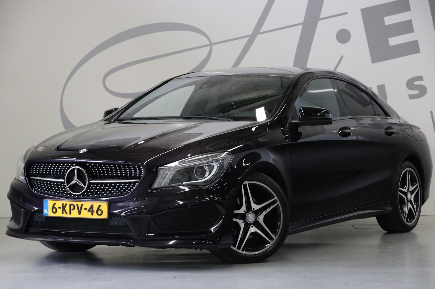 Mercedes-Benz CLA-Klasse - 200 AMG-line/ Bi-Xenon/ Dodehoek assistent - AutoWereld.nl