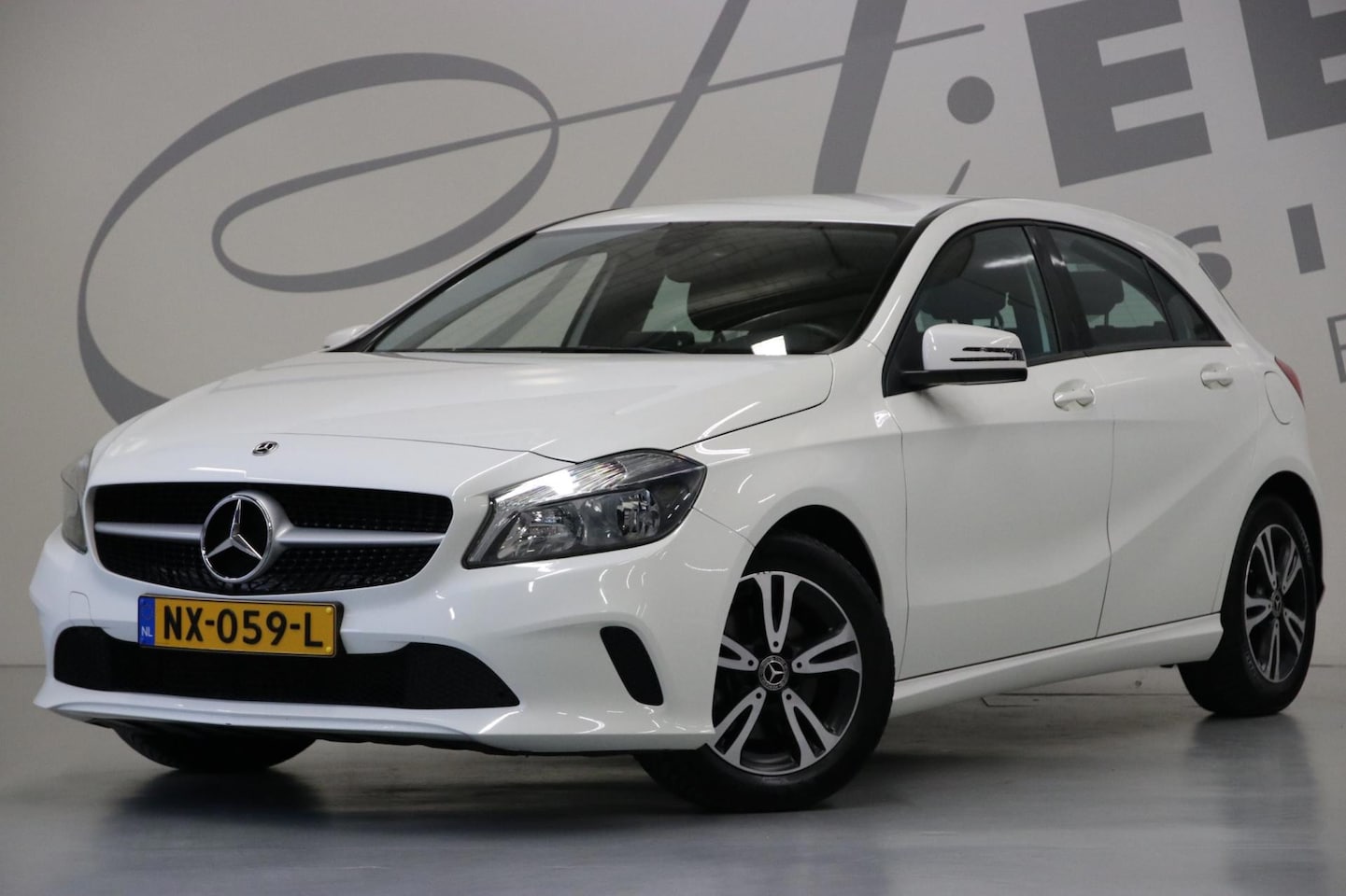 Mercedes-Benz A-klasse - 160/ Achteruitrijcamera/ Origineel NL/ NAP - AutoWereld.nl