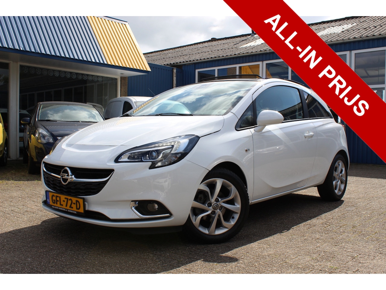 Opel Corsa - 1.4-16V "Black & White Limited Edition" Xenon - Panodak !!! - AutoWereld.nl
