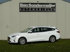 Ford Focus Wagon - 1.5 EcoBoost Titanium Business