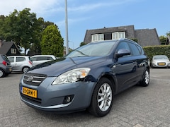 Kia Cee'd Sporty Wagon - 1.6 All Stars 127pk, Apk23/2/26, Airco, Trekhaak Lees Adv