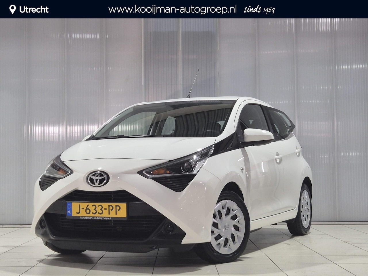 Toyota Aygo - 1.0 VVT-i x-play | Dealer onderhouden | Apple carplay/anroid auto | - AutoWereld.nl