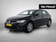 Volkswagen Polo - 1.0 TSI Life 95 PK | Digital Cockpit | All Season banden | Carplay | Android Auto | Parkee
