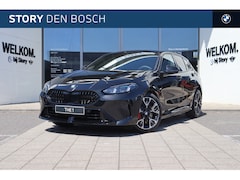 BMW 1-serie - 120 M Sport Automaat / Sportstoelen / Adaptieve LED / M Adaptief onderstel / Comfort Acces
