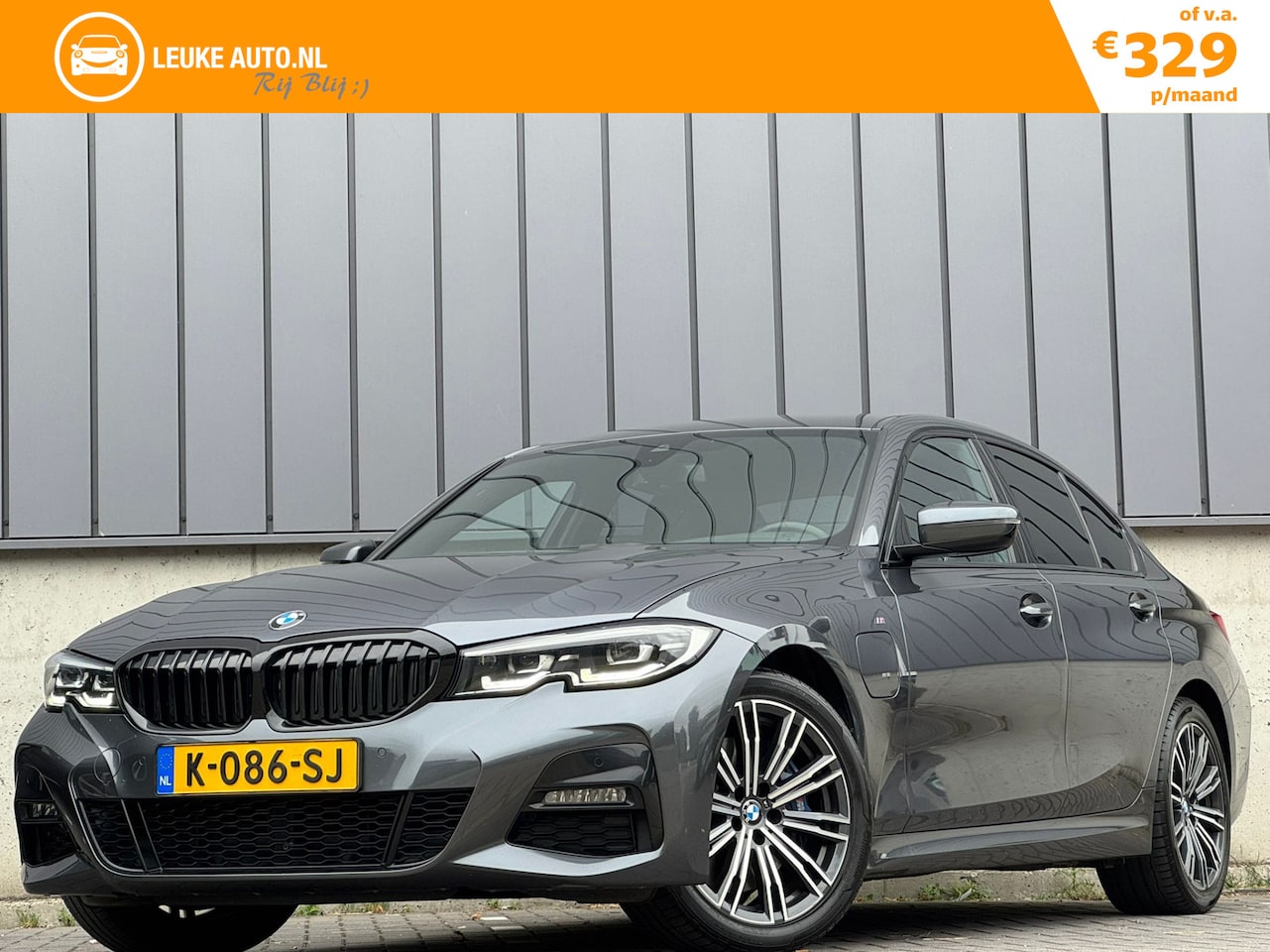 BMW 3-serie - 330e 292PK M-Sport Shadow Dode-Hoek Camera Virtual - AutoWereld.nl