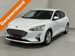 Ford Focus - 1.0 EcoBoost Titanium Business CLIMA / NAVI /CRUISE /TREKHAAK