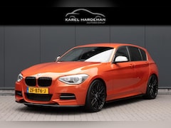 BMW 1-serie - M135i xDrive High Executive | M-PAKKET | APPLE CARPLAY | LEDER | STOELVERWARMING