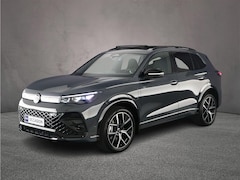 Volkswagen Tiguan - R-Line Edition 1.5 TSI eHybrid 272pk DSG Automaat Trekhaak, Panoramadak, Black Style, Acht