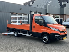 Iveco Daily - 35C14 375 Trekhaak 3500kg Laadklep 500kg Navigatie Open laadbak Pick-up Euro 6 Bpm vrij Ba