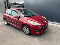 Peugeot 207 - 1.4 XR