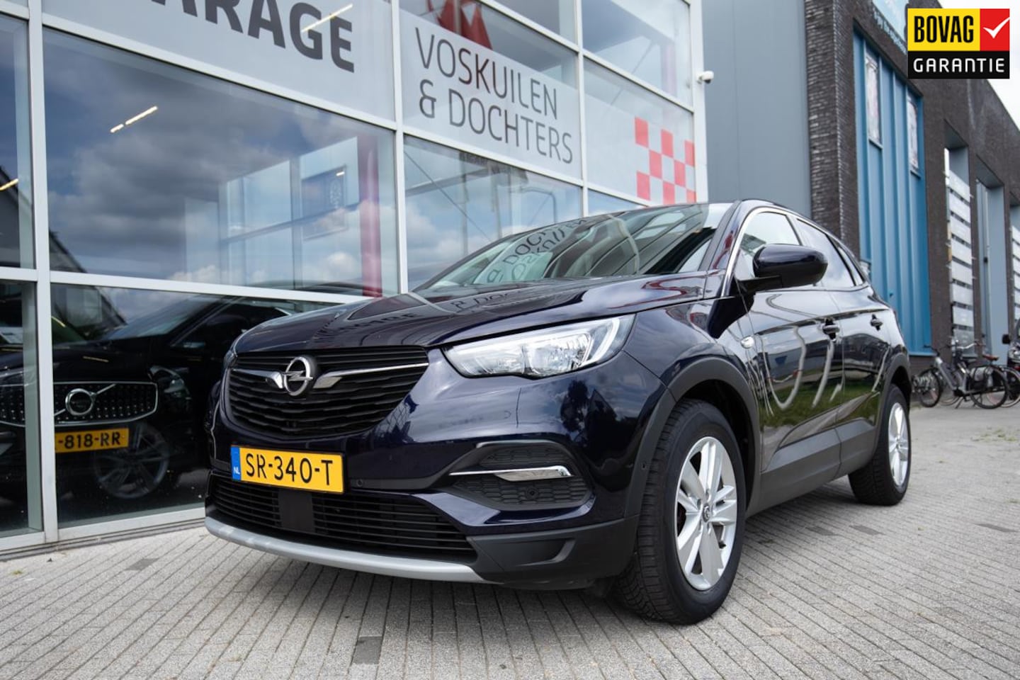 Opel Grandland X - 1.2 Turbo | Navigatie | Cruise control | Dodehoeksensor - AutoWereld.nl