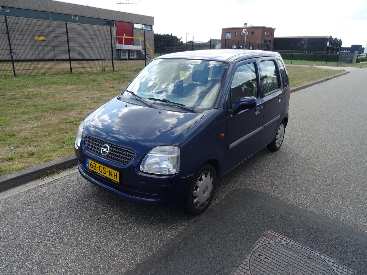 Opel Agila - 1.2-16V Comfort 1.2-16V Comfort - AutoWereld.nl