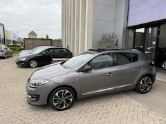 Renault Mégane - 1.2 TCe Bose PANO 17INCH LED NAVI INRUIL MOGELIJK