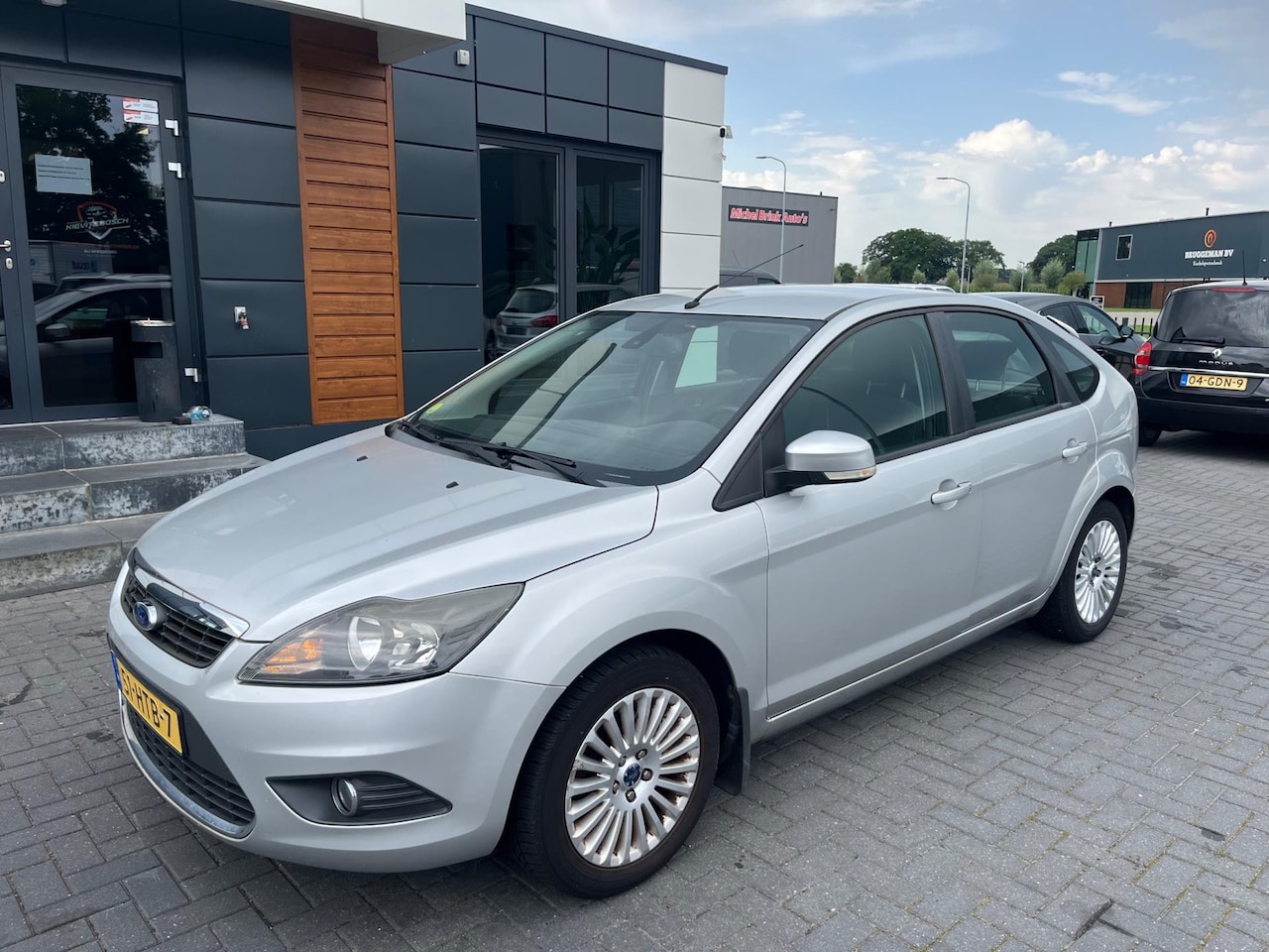 Ford Focus - 1.8 Titanium Flexi Fuel Ecc Navi 5 Deurs 2009 - AutoWereld.nl