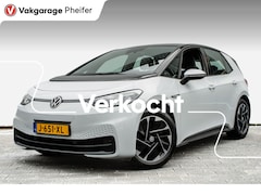 Volkswagen ID.3 - First 58 kWh Trekhaak/ Navigatie/ Stoelverwarming/ Carplay/ Pdc v+a/ 18" Lmv