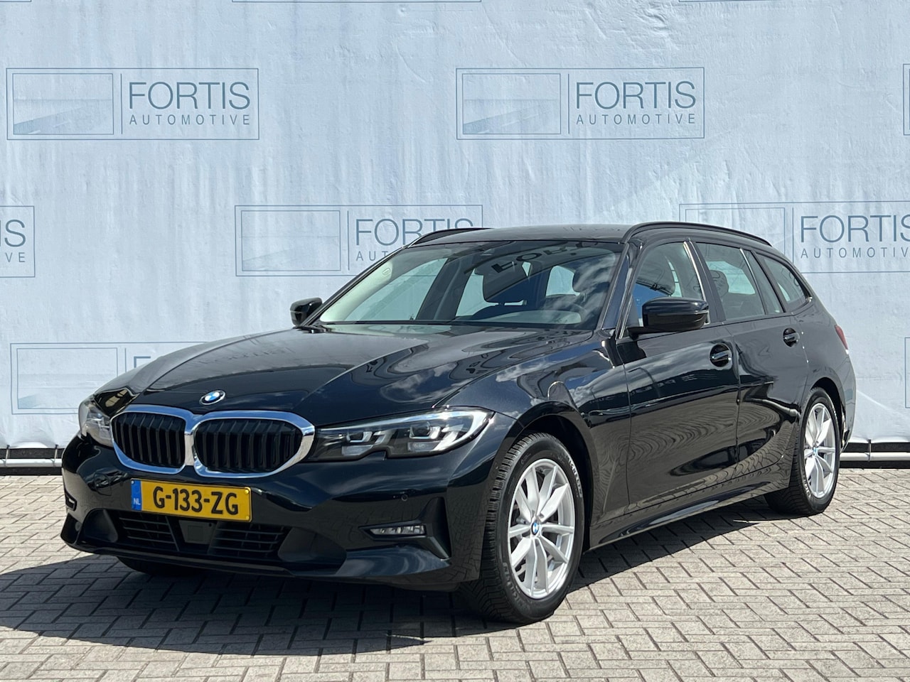 BMW 3-serie Touring - 320i Executive Edition NL-AUTO | ACC |PARKEER CAMERA | NAVI | - AutoWereld.nl