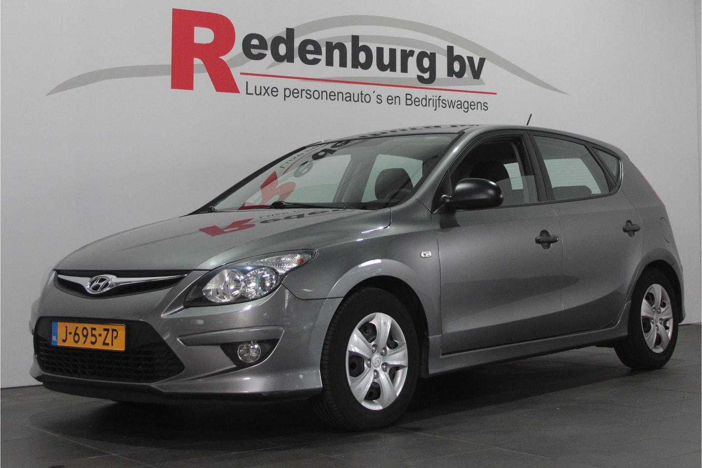 Hyundai i30 - 1.4i i-Drive Cool - 5 drs. - Airco / Radio cd - AutoWereld.nl