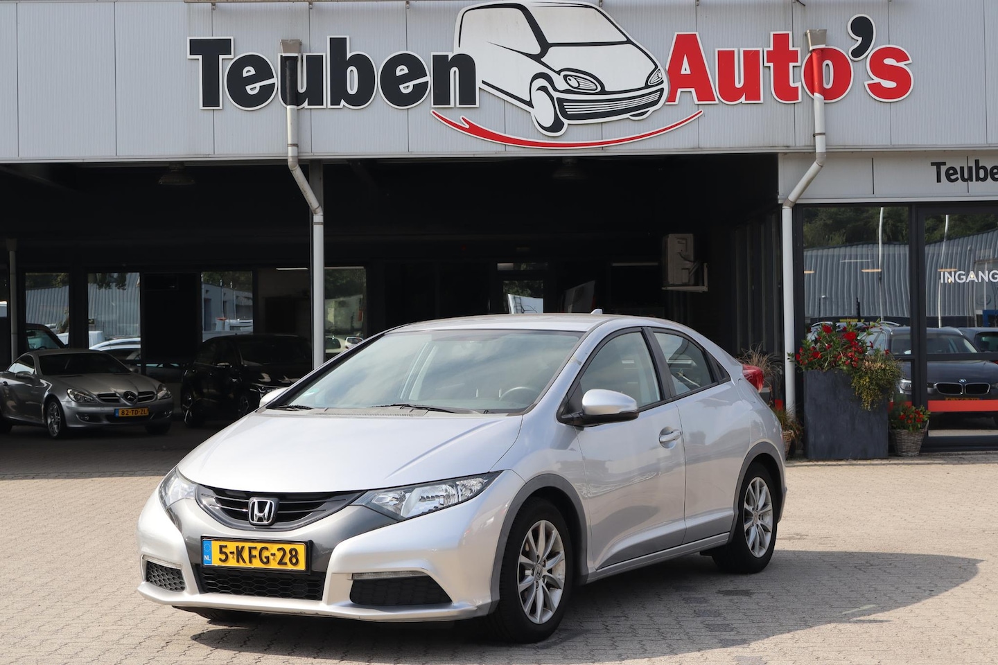Honda Civic - 1.4 Comfort Trekhaak, Elektrische ramen, Climate control - AutoWereld.nl