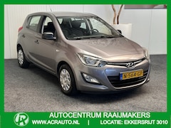 Hyundai i20 - 1.2i i-DRIVE AIRCO RADIO/CD/MP3 ELEKTRISCHE RAMEN VOOR PARKEERSENSOREN ACHTER ZEER MOOI 30