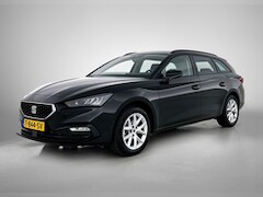 SEAT Leon Sportstourer - 1.0 eTSI Style Business Intense 110 PK | Automaat | LED Koplampen | Navigatie | Achteruitr
