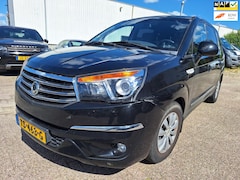 SsangYong Rodius - SV 200 e-XDI Crystal 2WD (1 verstuiver kapot, start wel)