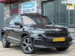 Skoda Kodiaq - 1.5 TSI Sportline PANO l CANTON l ADAPT.CRUISE l TREKHAAK l DCC l ORG.NL l DEALER OH l NAP