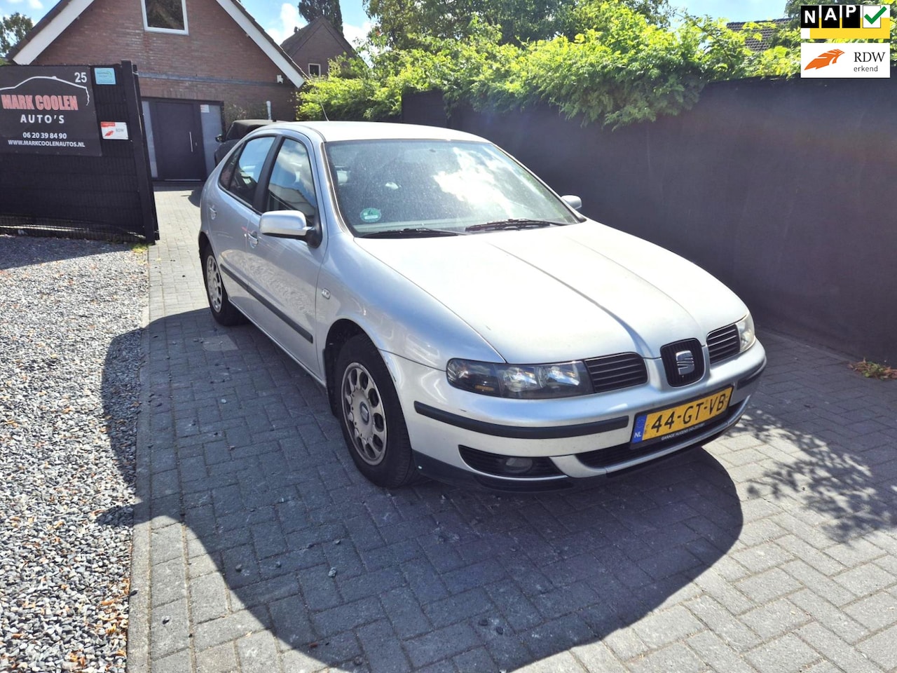 SEAT Leon - 1.6-16V Signo 1.6-16V Signo - AutoWereld.nl