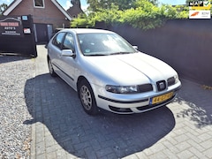 SEAT Leon - 1.6-16V Signo