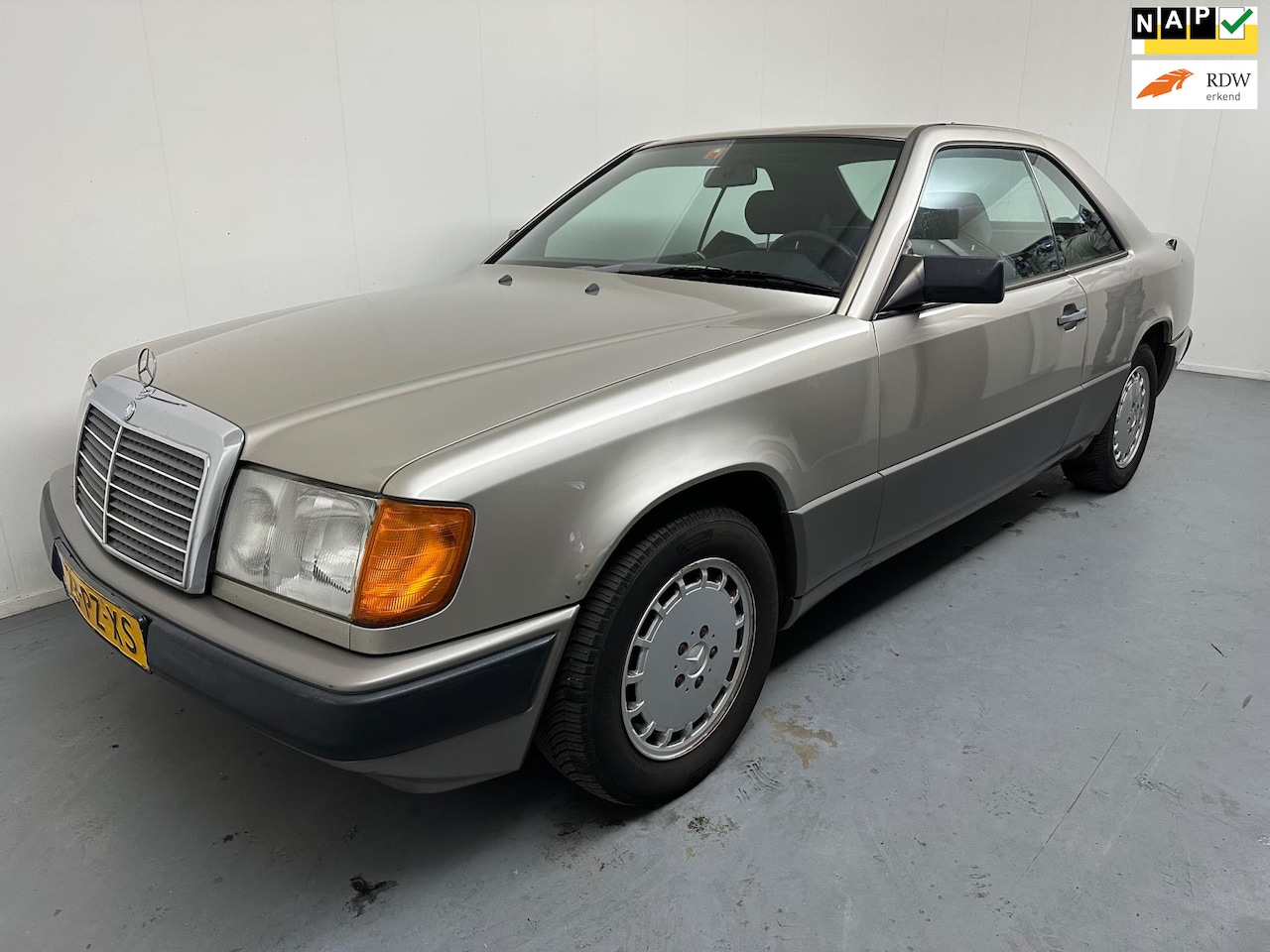 Mercedes-Benz 200-500 (W124) - 230 CE # Schuifdak # Onderhoud + facturen aanwezig# - AutoWereld.nl