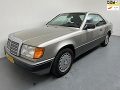 Mercedes-Benz 200-500 (W124) - 230 CE # Schuifdak # Onderhoud + facturen aanwezig
