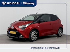 Toyota Aygo - 1.0 VVT-i x-clusiv Aut. | Leer | Two tone | Lm-wielen | Camera |