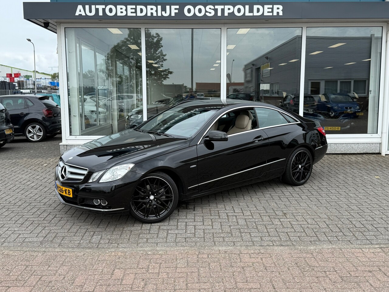 Mercedes-Benz E-klasse Coupé - 200 CGI Elegance 200 CGI Elegance - AutoWereld.nl