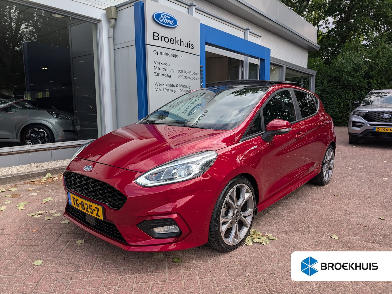 Ford Fiesta - 1.0 EcoBoost 100pk ST-Line | Pano | Winter Pack | Camera | Adaptive Cruise | Navi | Keyles - AutoWereld.nl